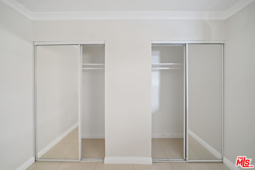 7545 W Hampton Ave Unit: 112