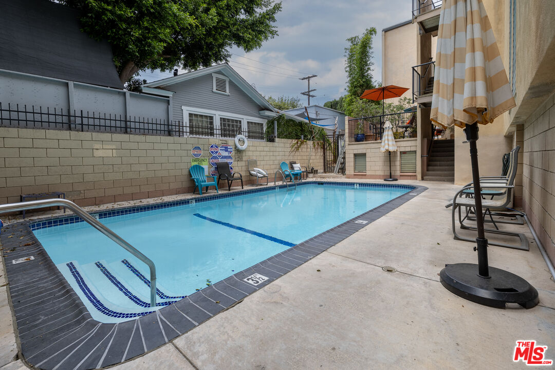 7545 W Hampton Ave Unit: 112