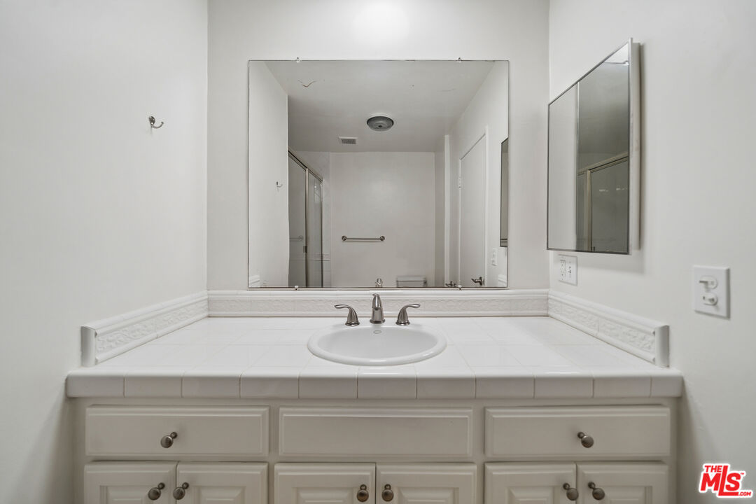 131 N Orlando Ave Unit: 204