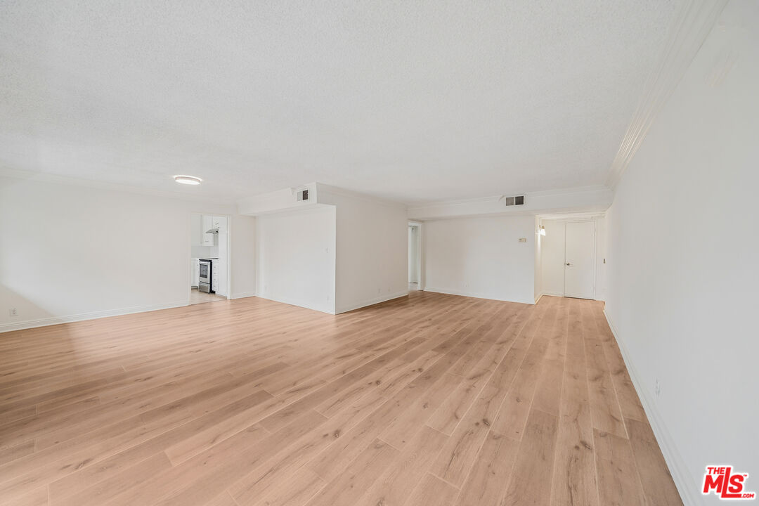 131 N Orlando Ave Unit: 204