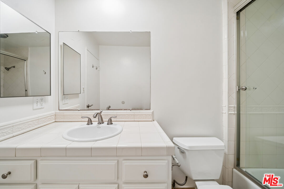 131 N Orlando Ave Unit: 204