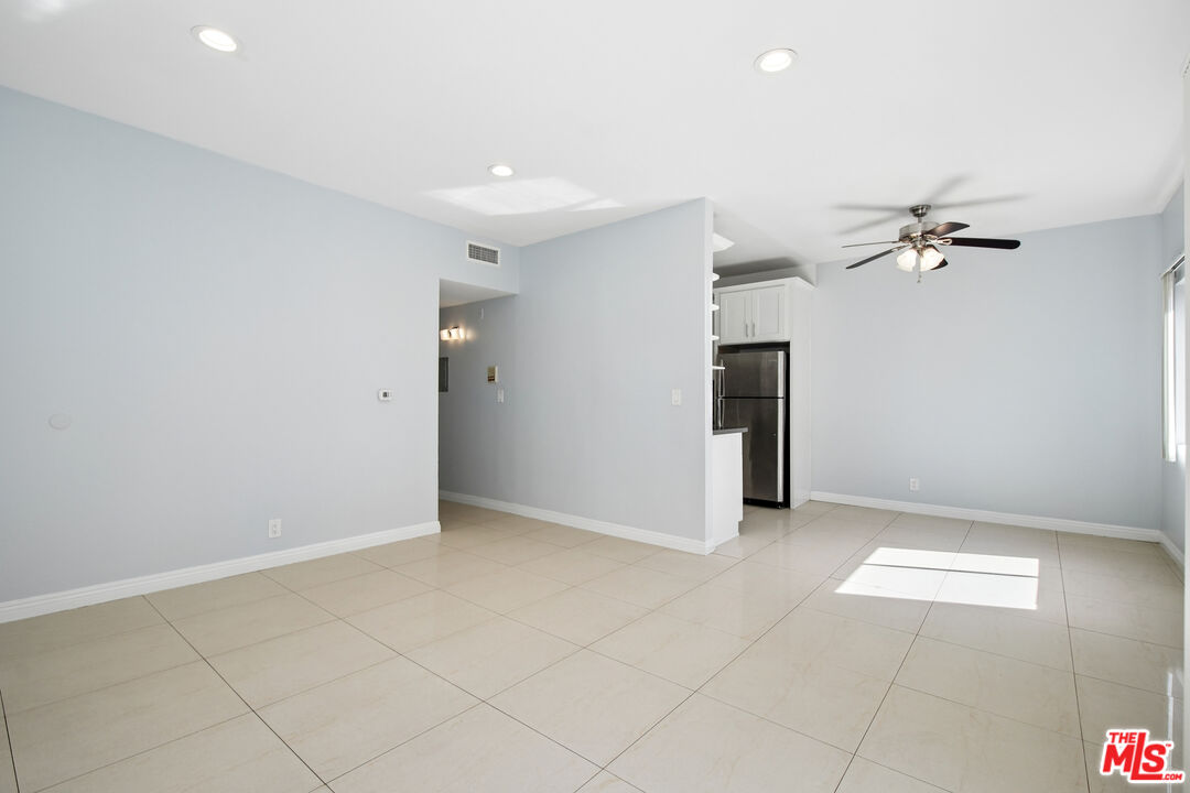 5715 Olympic Blvd Unit: 206