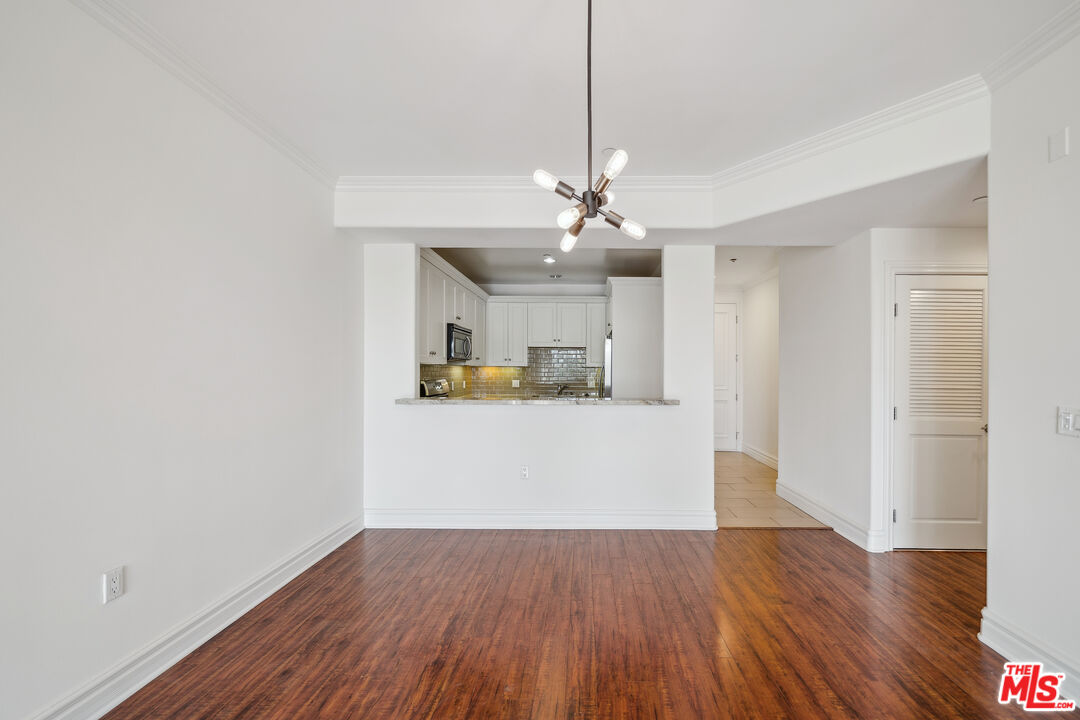 1050 S Holt Ave Unit: 404