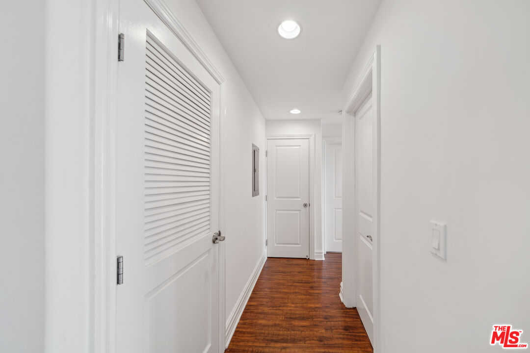 1050 S Holt Ave Unit: 404