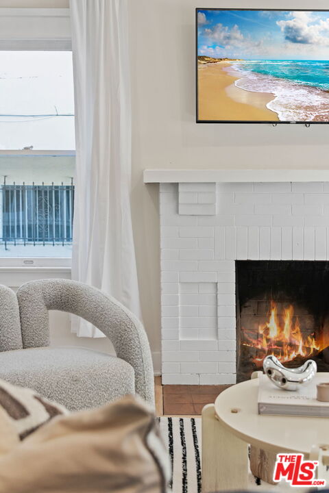 1224 N Ogden Dr