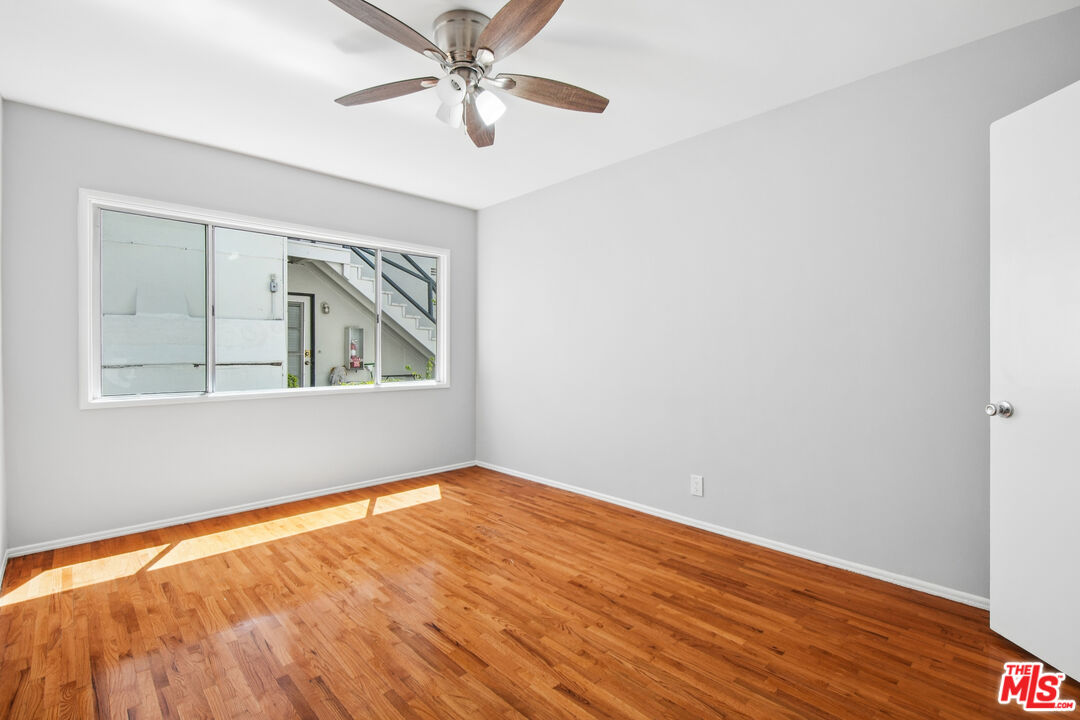 5307 Vantage Ave Unit: 1