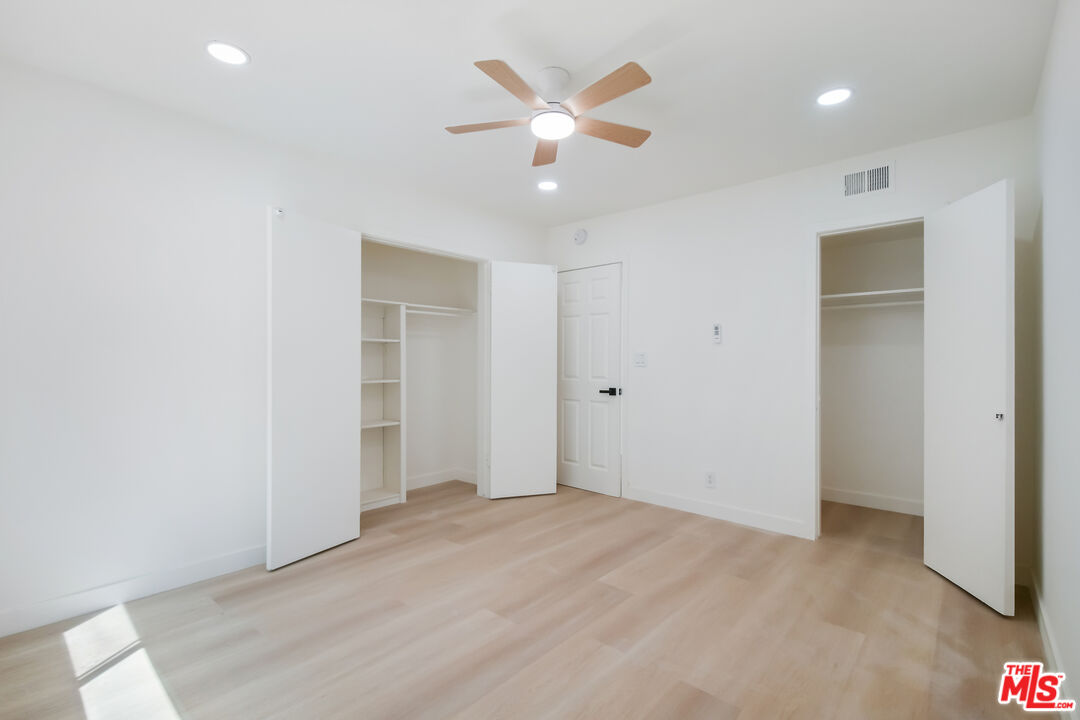 919 S Sherbourne Dr Unit: 1
