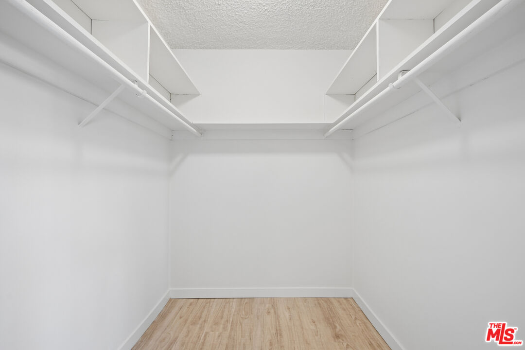 7540 Hampton Unit: 202