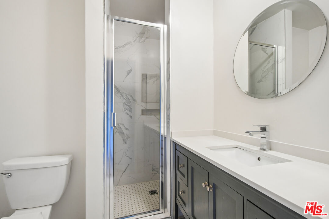7540 Hampton Unit: 202