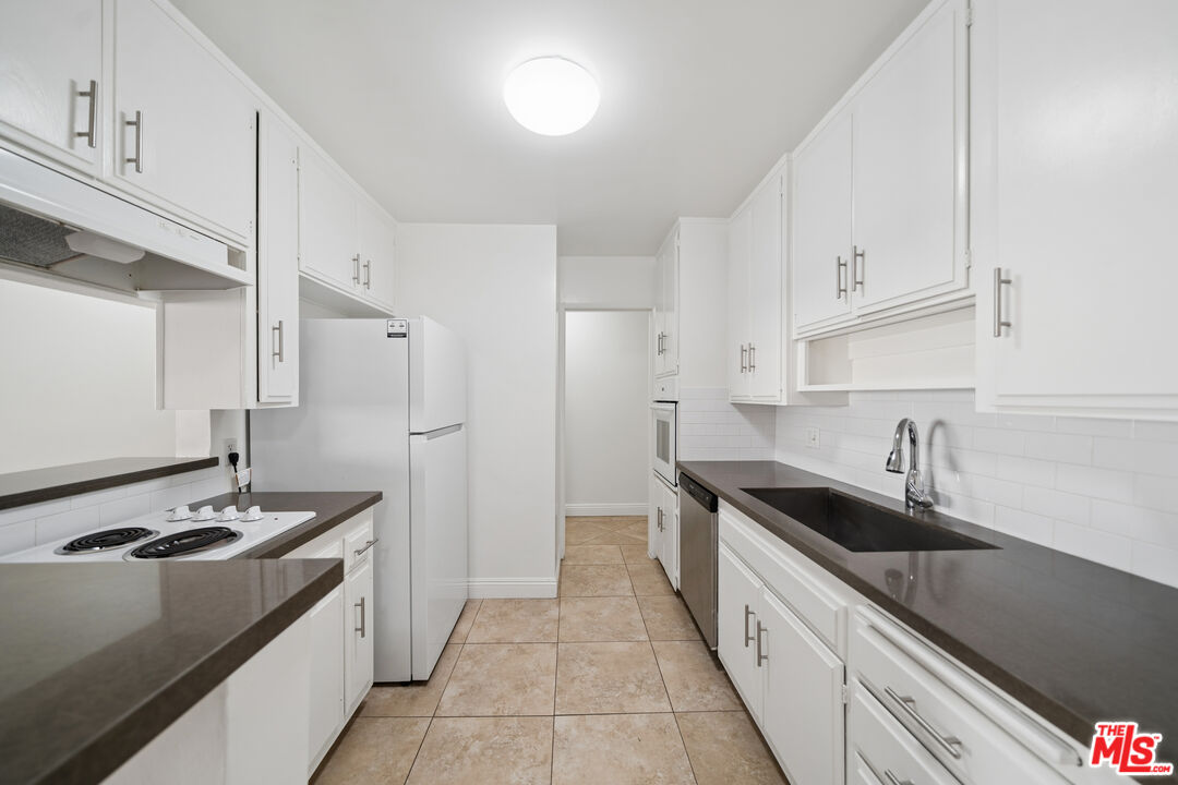 105 S Orlando Ave Unit: 207