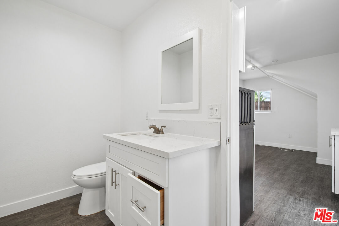 9221 Alcott St Unit: 4