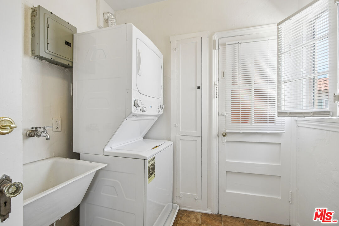 9221 Alcott St Unit: 2