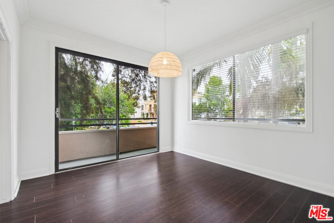 8865 Alden Dr Unit: 101