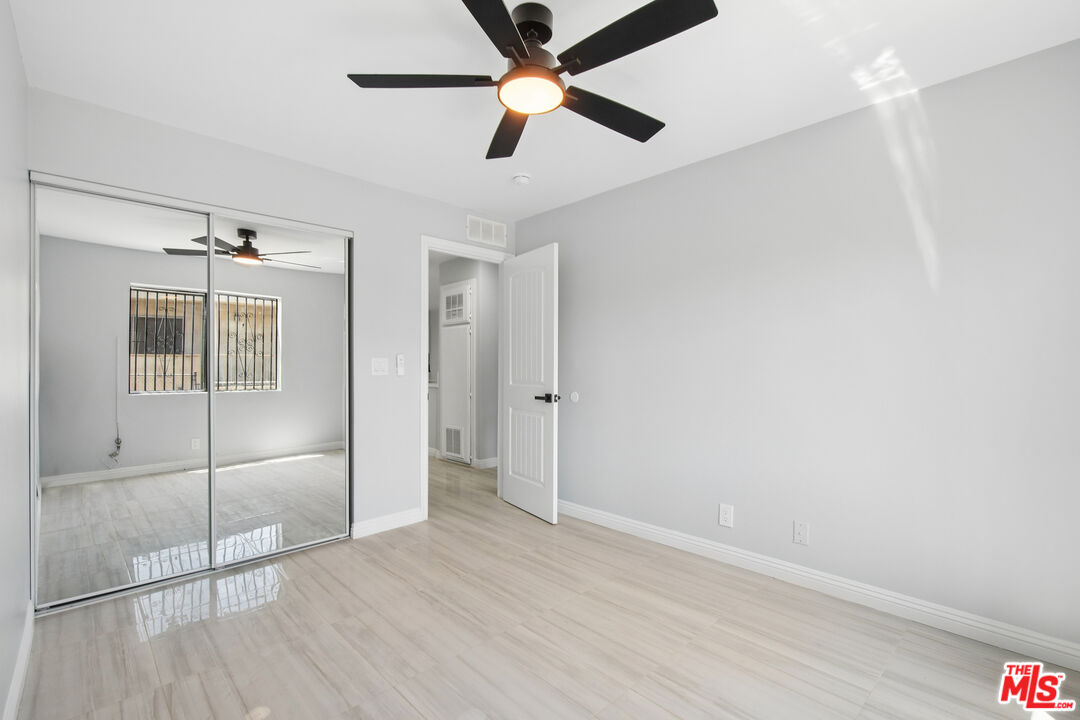 852 N Bunker Hill Ave Unit: 105