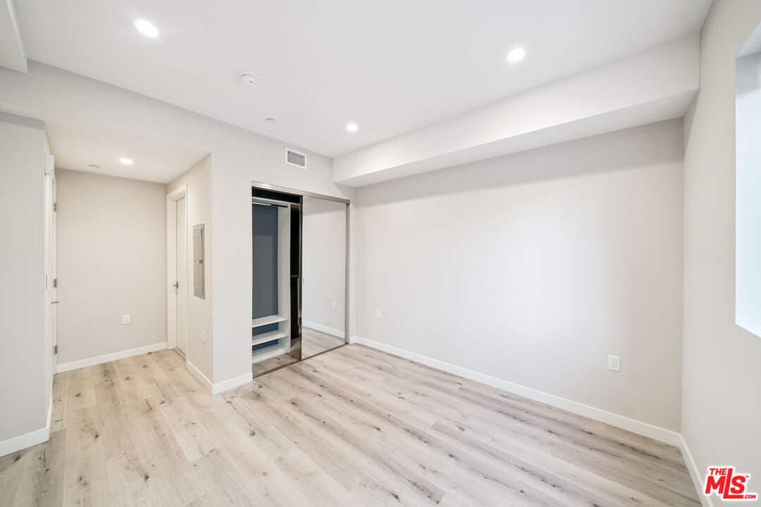 1226 S Bedford St Unit: 103
