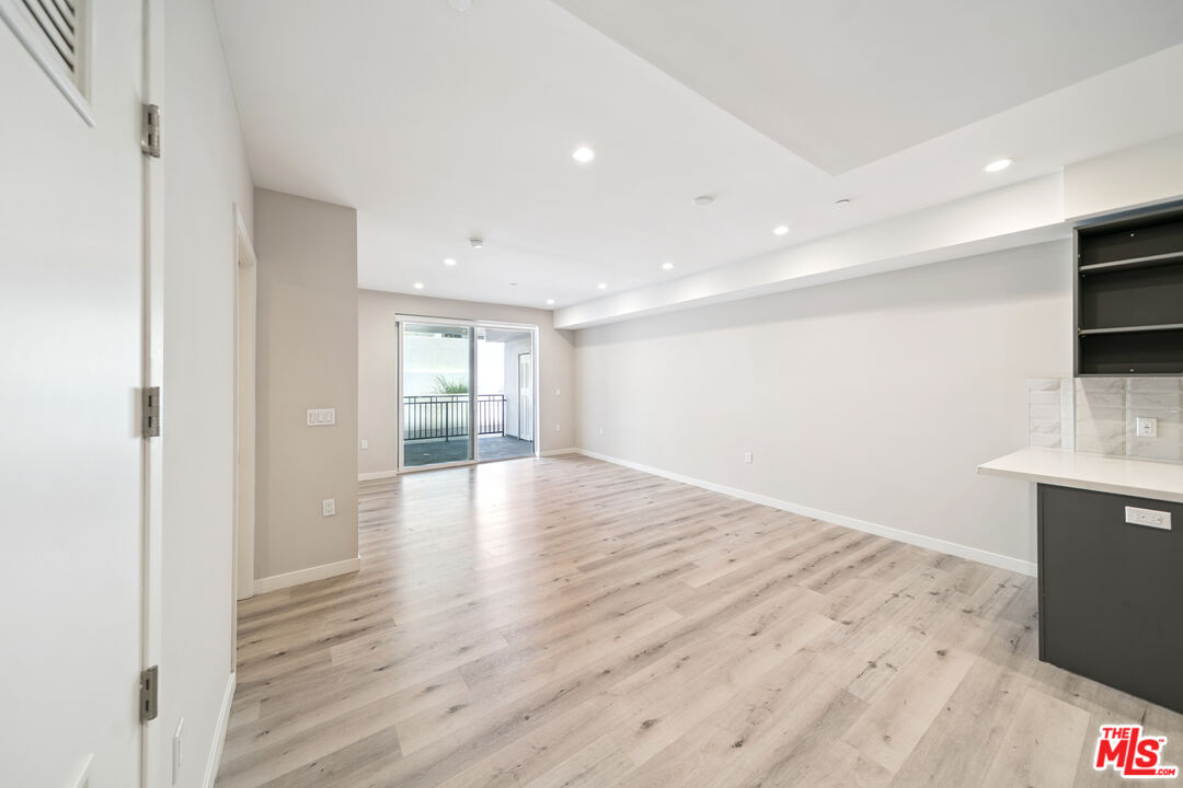 1226 S Bedford St Unit: 103