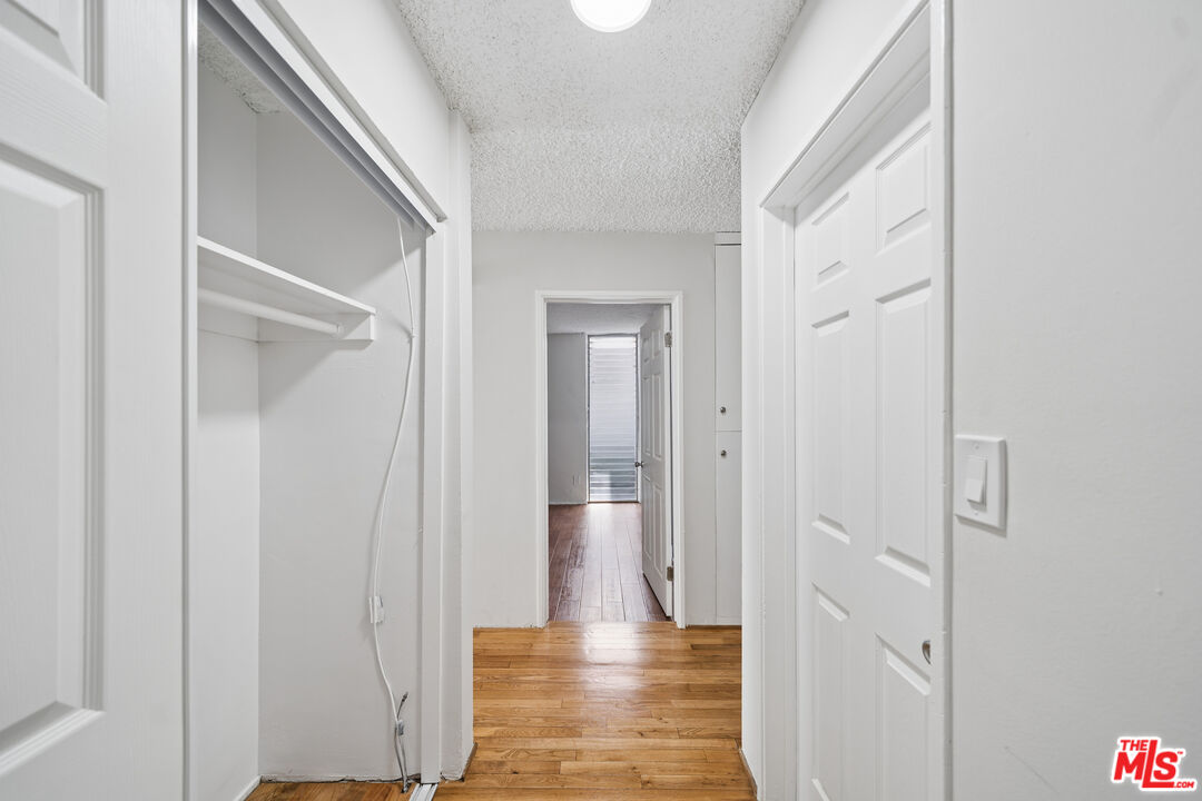 7545 W Hampton Ave Unit: 108