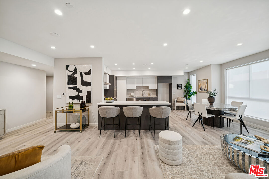 1051 S Corning St Unit: 204