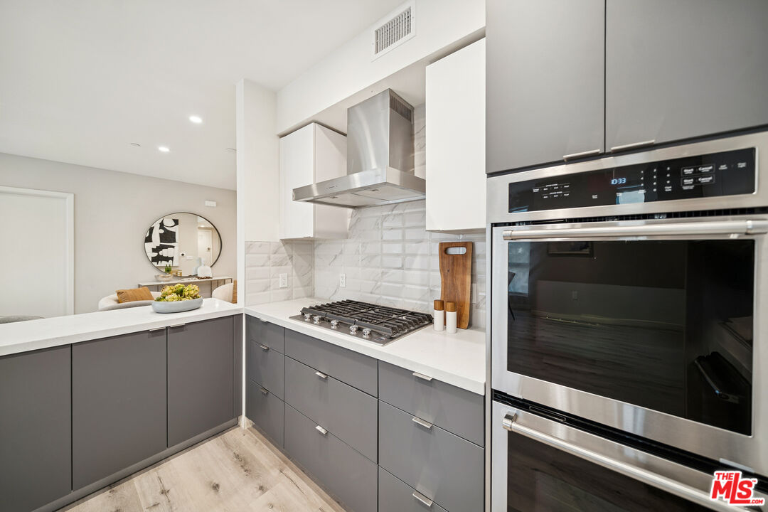 1051 S Corning St Unit: 204