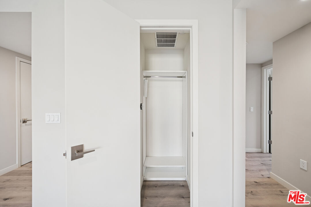 1051 S Corning St Unit: 501