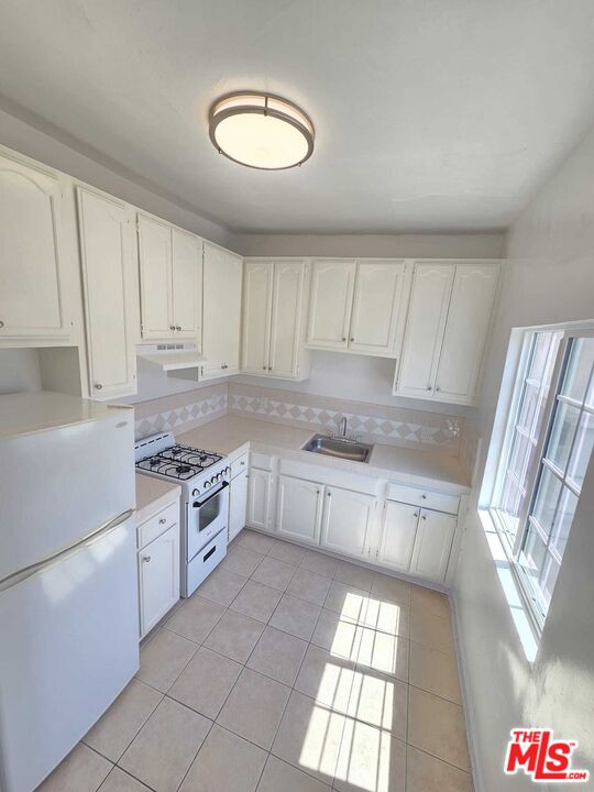 1267 Vin Scully Ave Unit: 21