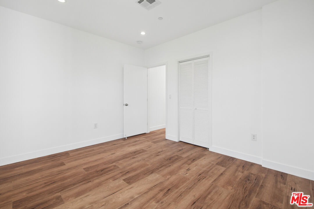 6336 Beck Ave Unit: 2
