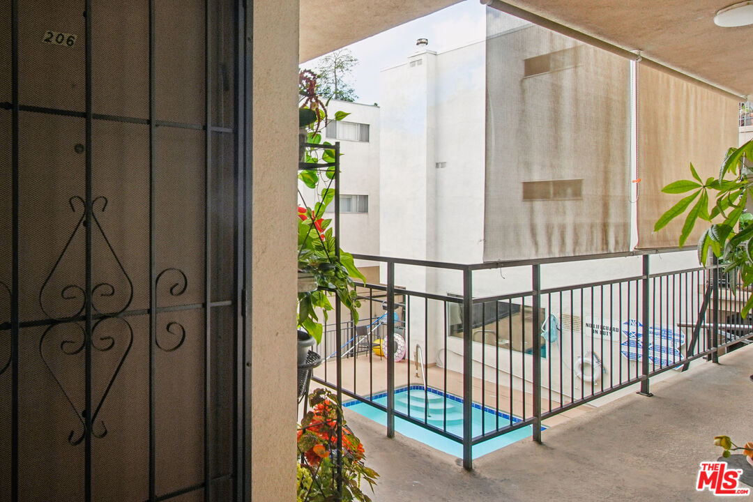 7540 Hampton Unit: 206