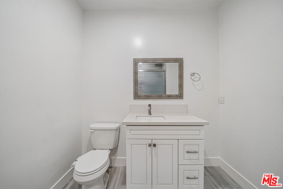 6002 Klump Ave Unit: 6