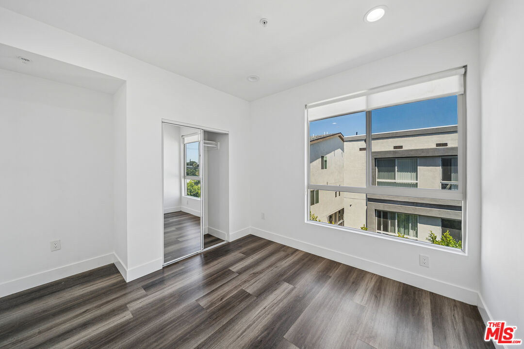 6002 Klump Ave Unit: 6