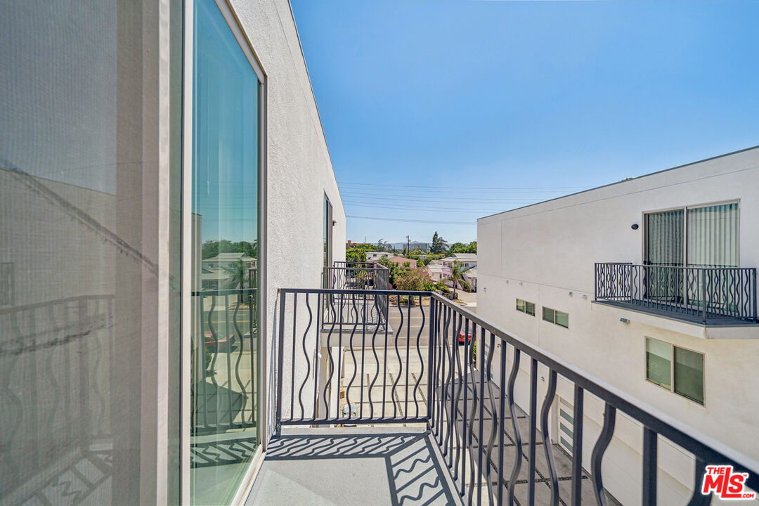 6002 Klump Ave Unit: 6