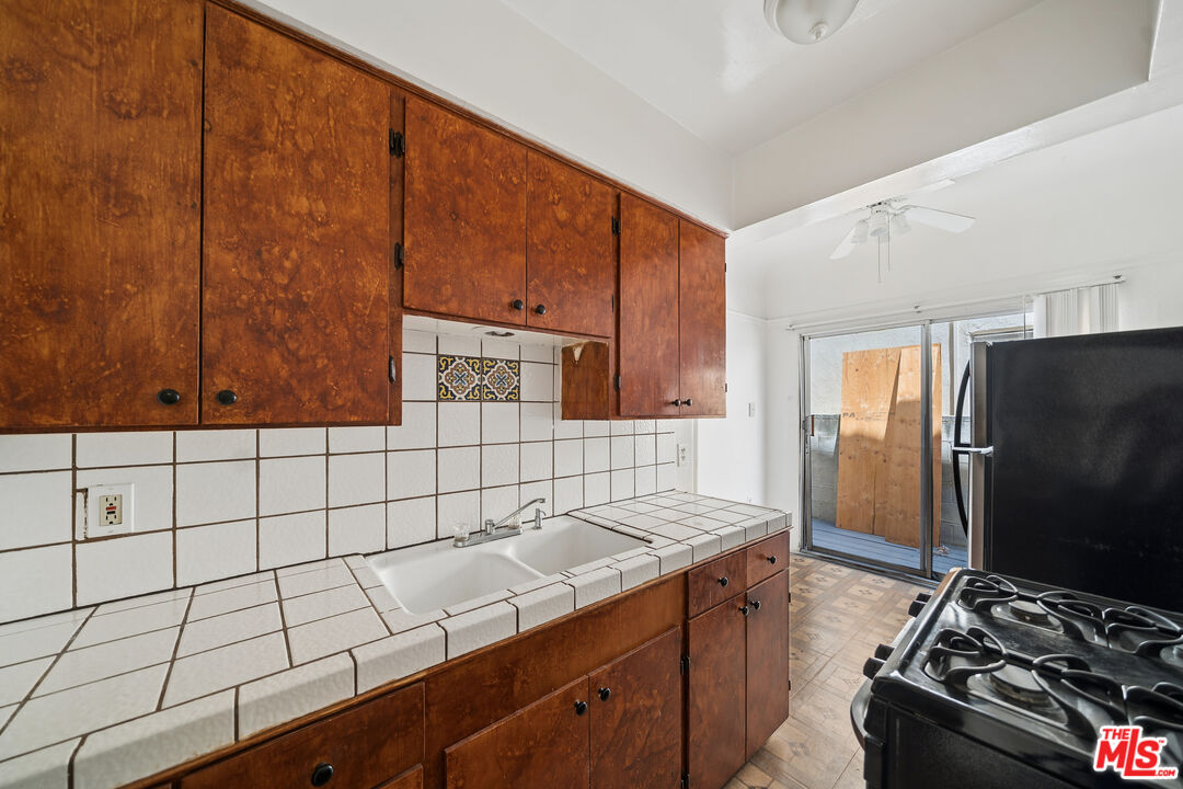 153 S Crescent Dr Unit: 3