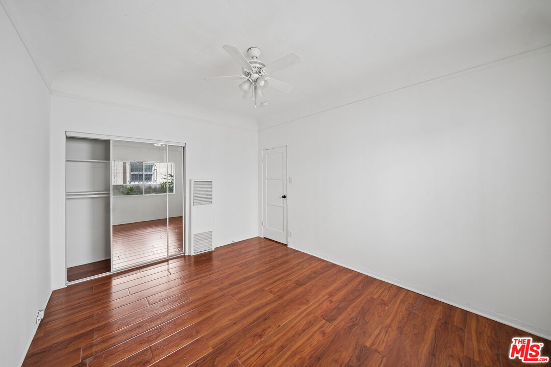 153 S Crescent Dr Unit: 3