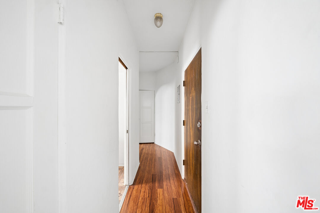 153 S Crescent Dr Unit: 3