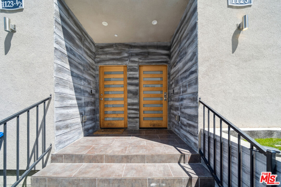 1123 Browning Blvd Unit: 1123