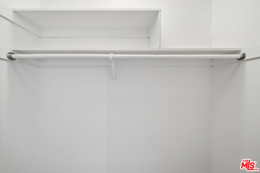 10980 Ohio Ave Unit: 201