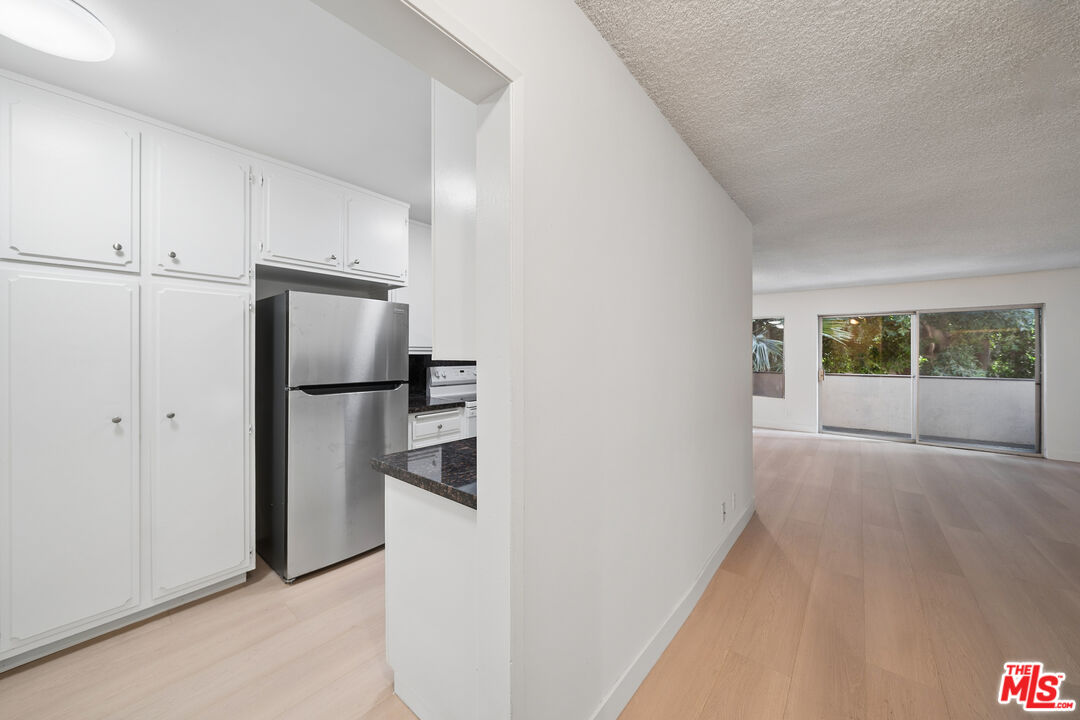10980 Ohio Ave Unit: 201