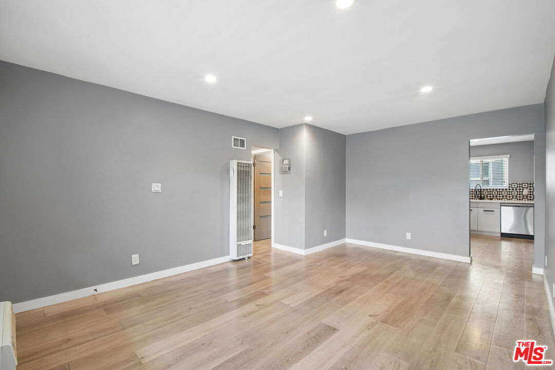 252 S New Hampshire Ave Unit: 15