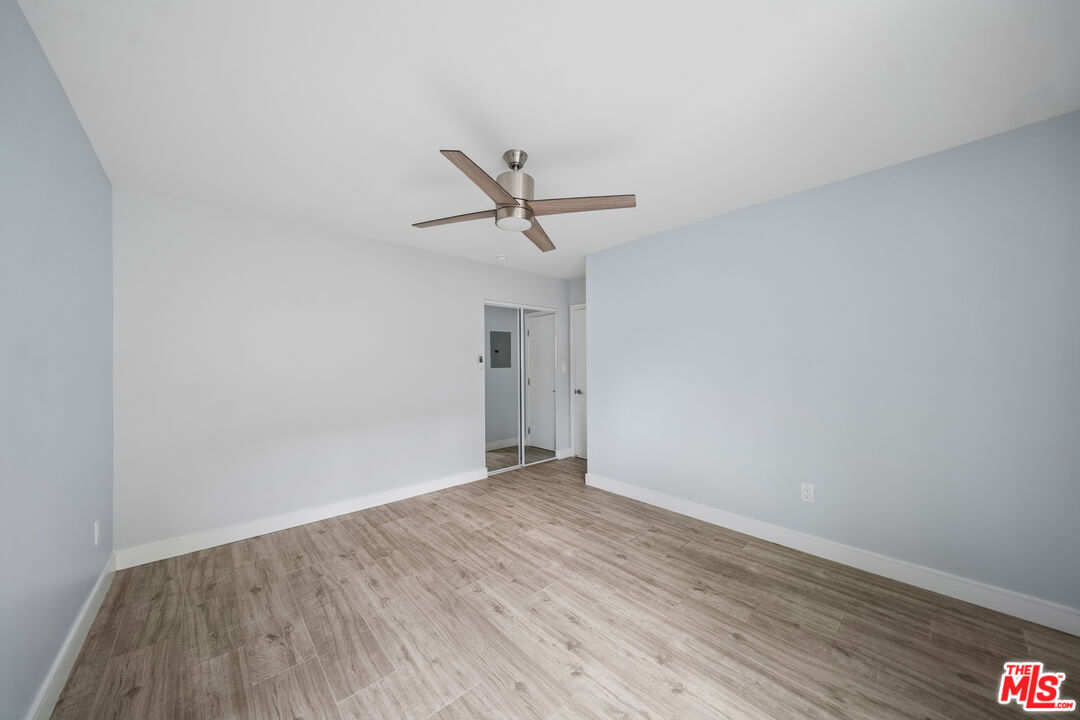 5341 Vantage Ave Unit: 3