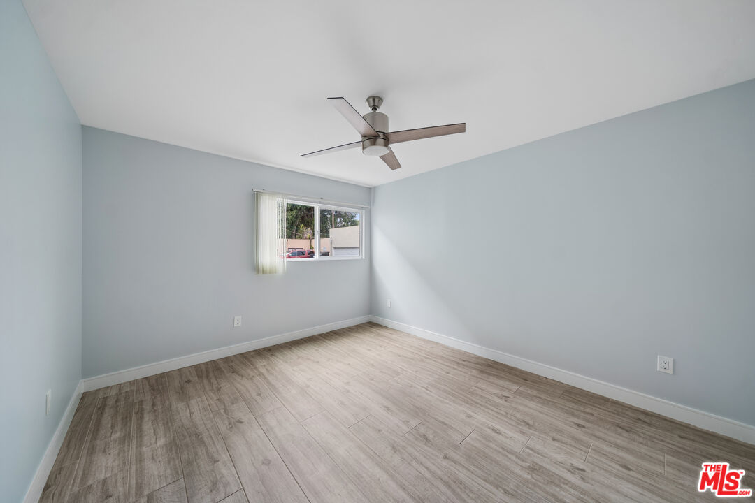 5341 Vantage Ave Unit: 3