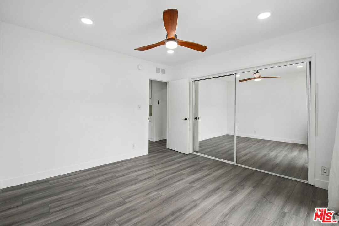 807 N Alfred St Unit: 1