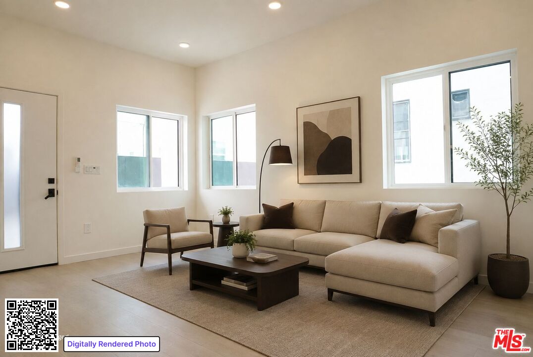 1515 S Hayworth Ave Unit: 6