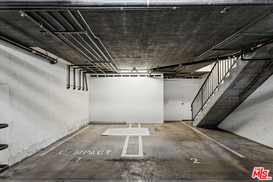 1529 S Beverly Dr Unit: 5