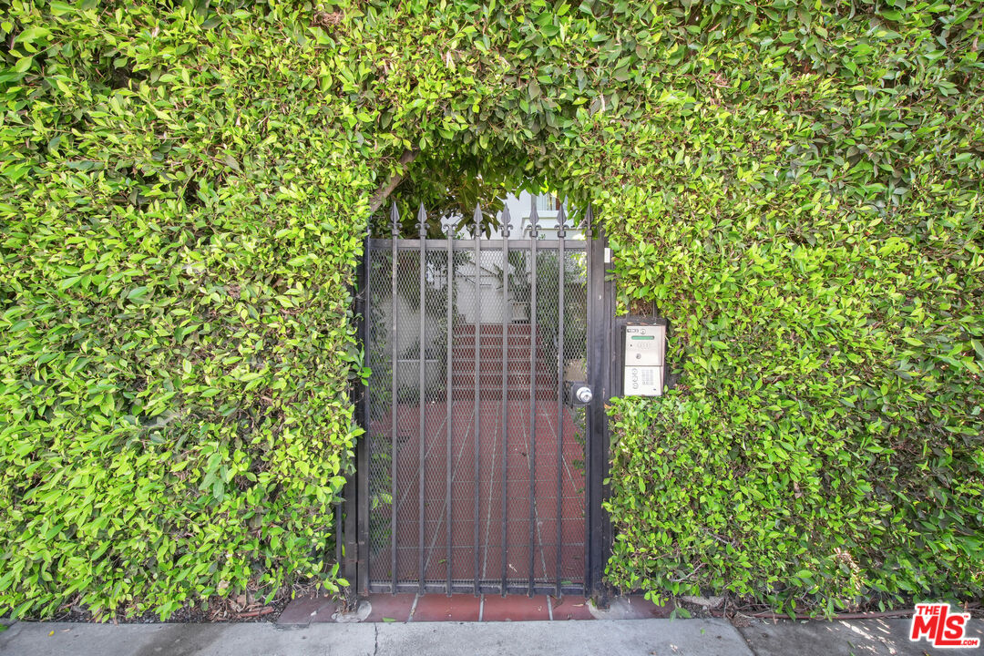 937 Wilcox Ave Unit: 7