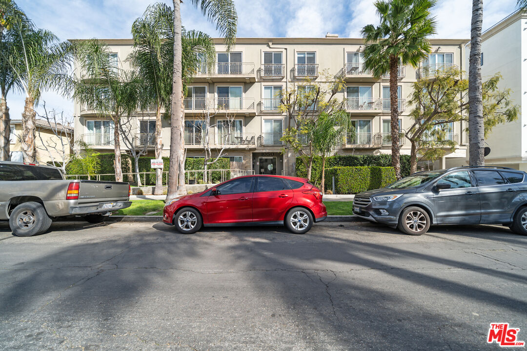 1050 S Holt Ave Unit: 403