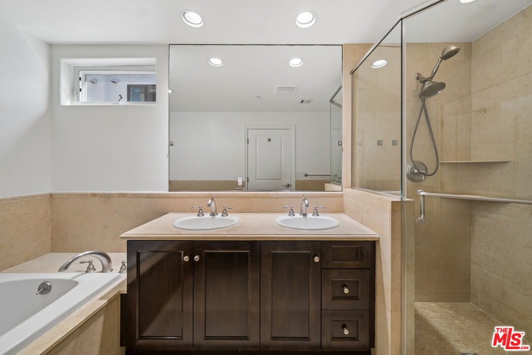 1050 S Holt Ave Unit: 403