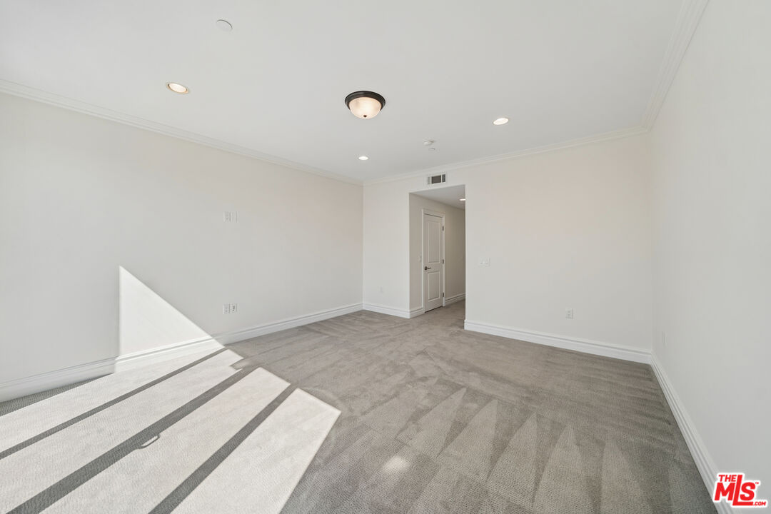 1050 S Holt Ave Unit: 403