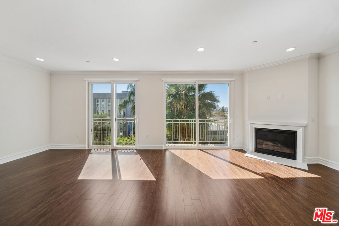 1050 S Holt Ave Unit: 403