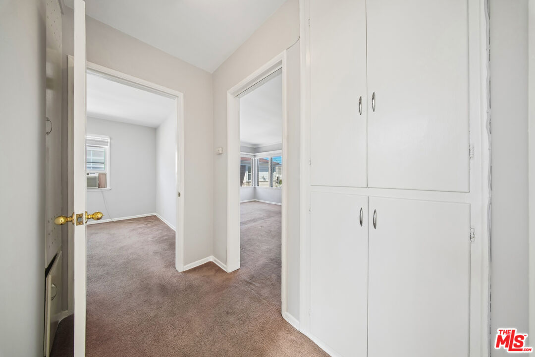 4951 Cahuenga Blvd Unit: 4951A