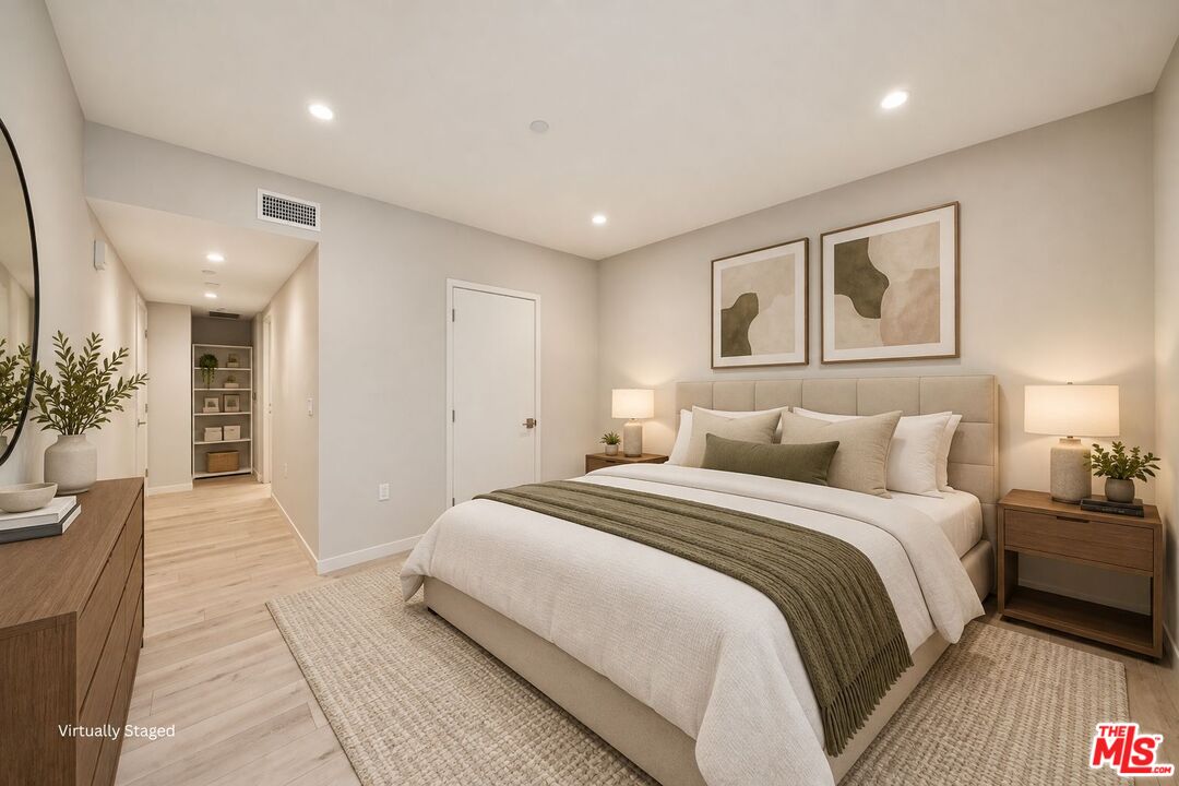 1051 S Corning St Unit: 403