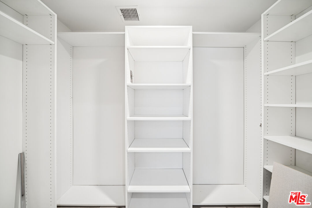 1051 S Corning St Unit: 403